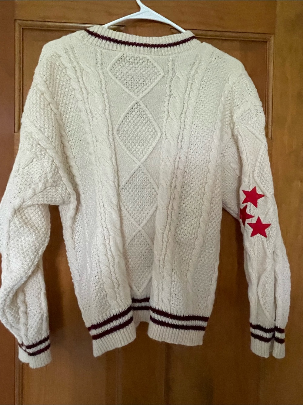 Taylor Swift Folklore cardigan.  Like new worn once in excellent condition. - Picture 2 of 4